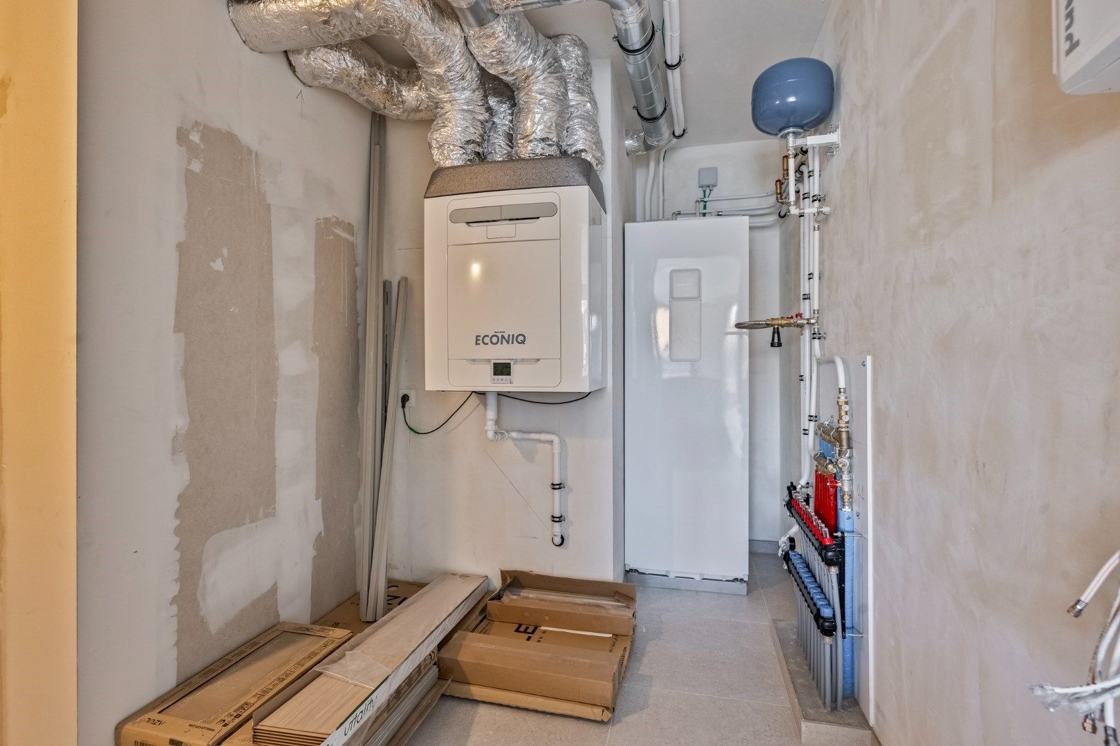 Luxueus gelijkvloers 3-slaapkamerappartement met tuin en terras! 6% BTW mogelijk  foto 26