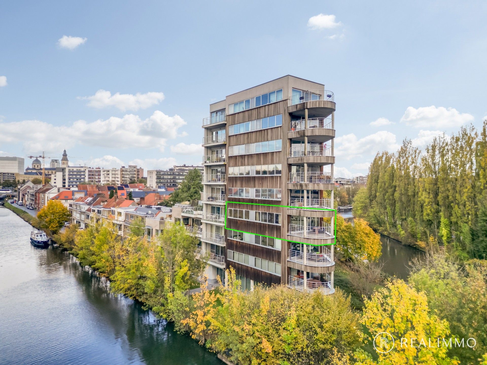 Uniek appartement op TOPlocatie met zicht op het water – Gent foto 3
