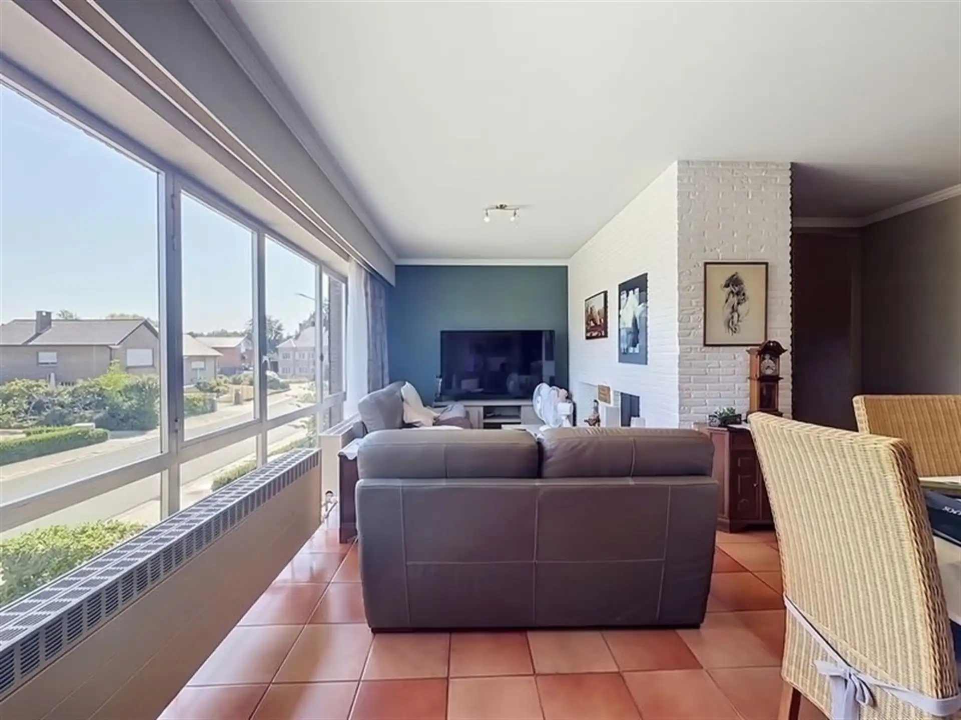 Instapklare woning op toplocatie in Belsele! foto 9