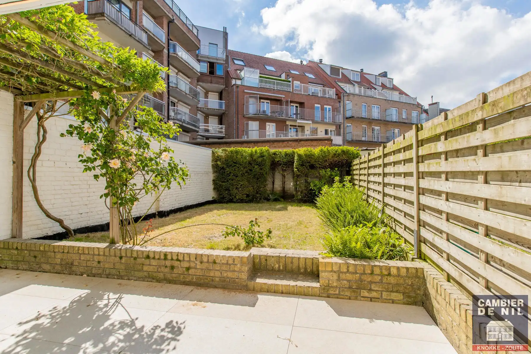 Gemeubeld design appartement in centrum Knokke! foto 15