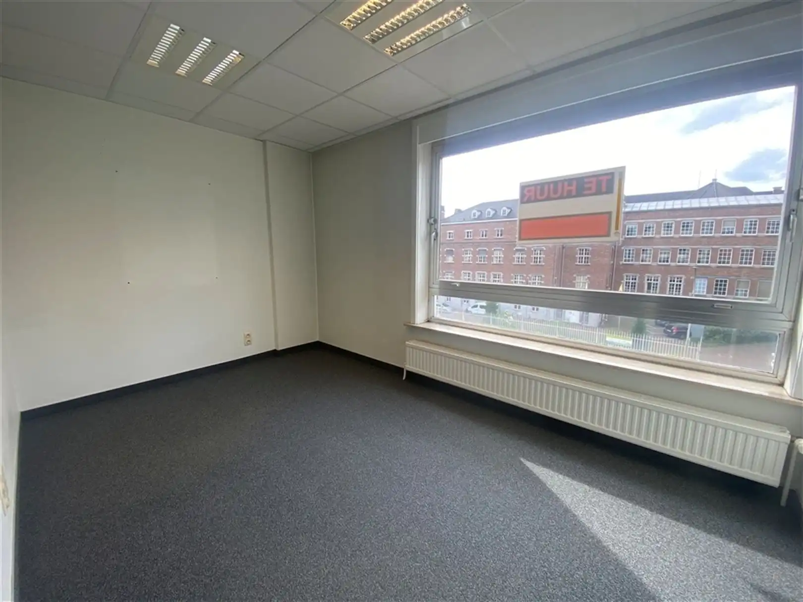 Lichtrijke kantoren in hartje Gent foto 12