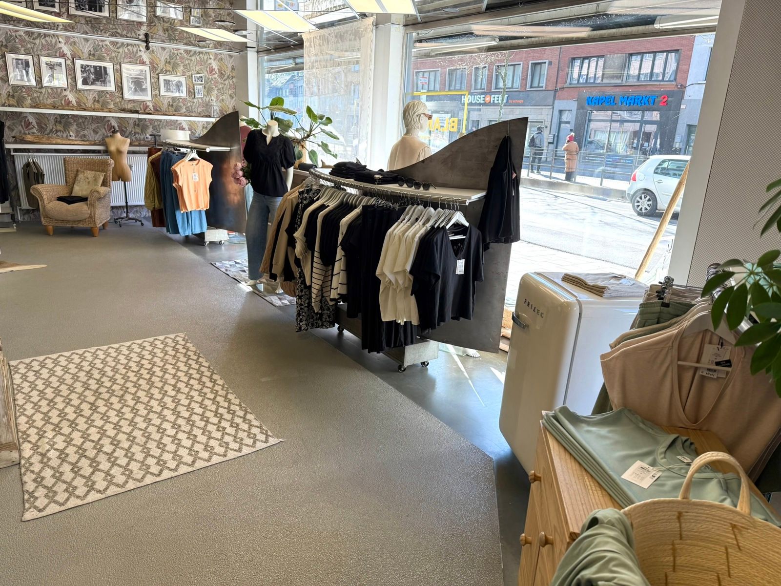 Hoekpand met Maximale Visibiliteit op Toplocatie in Deurne foto 15