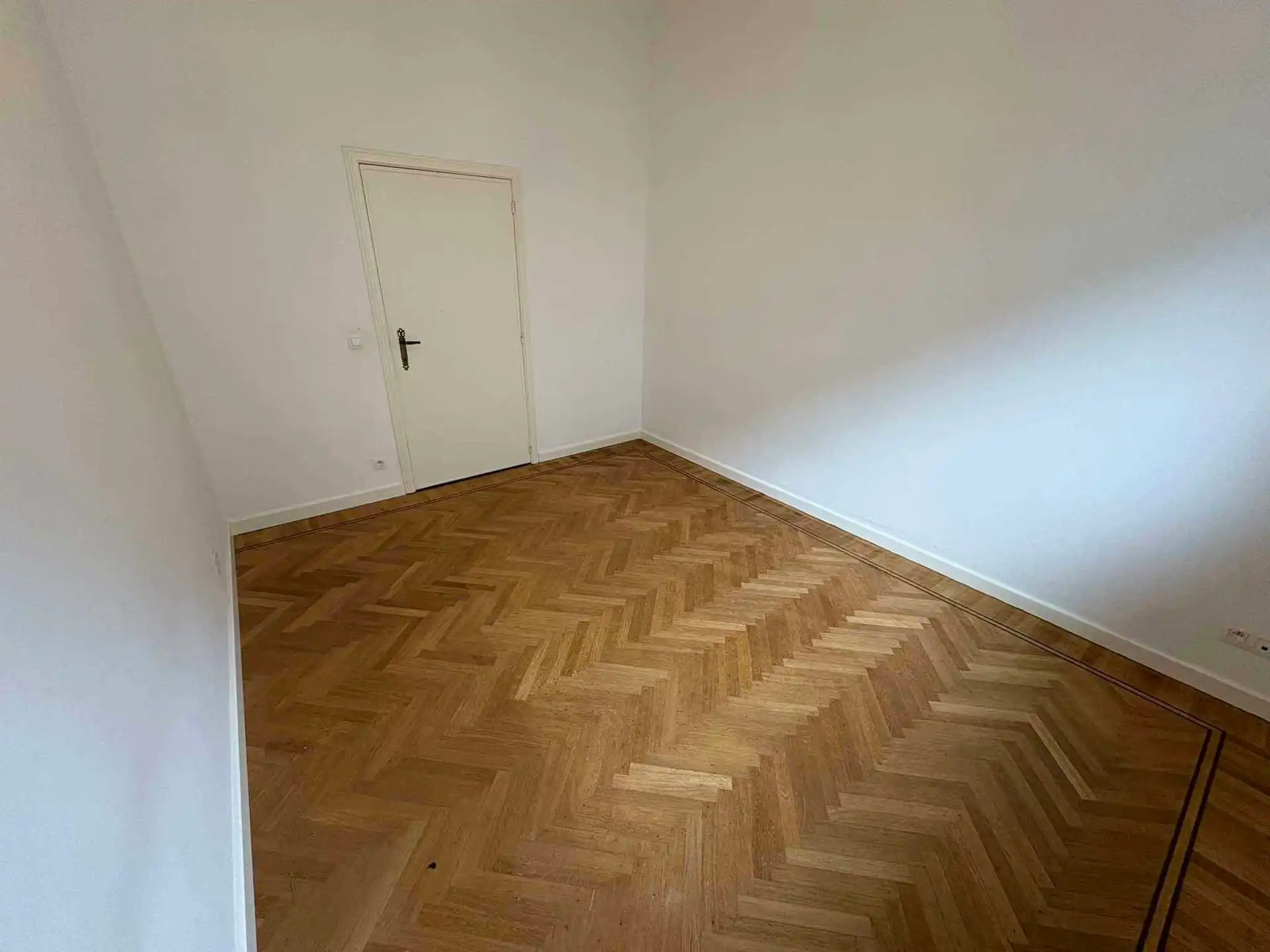 Ruim authentiek appartement  foto 13