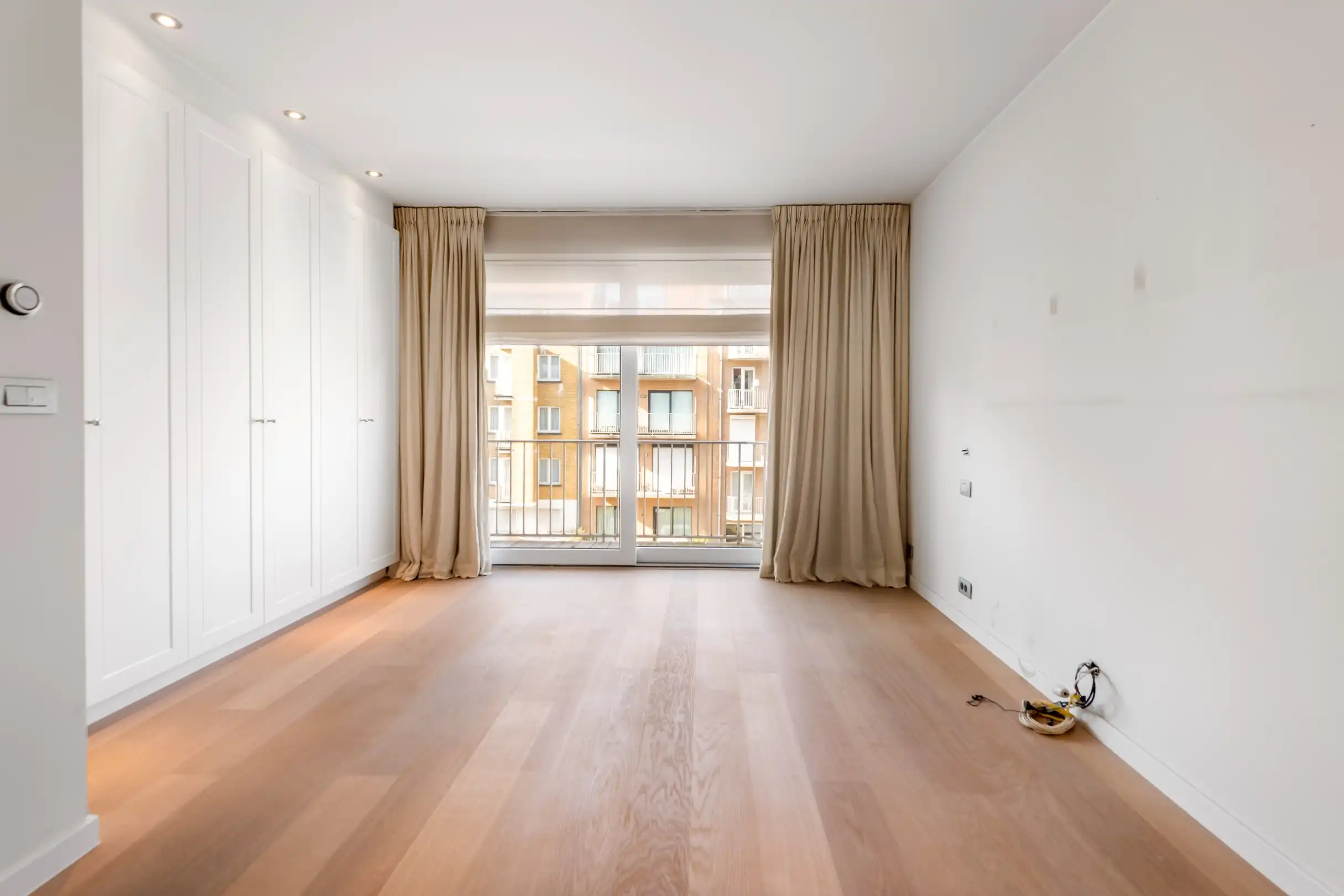 Ruim woonapp. met een gevelbreedte van ca. 7 meter, en garagemogelijkheid, gelege, vlakbij het strand en het Rubensplein. foto 12