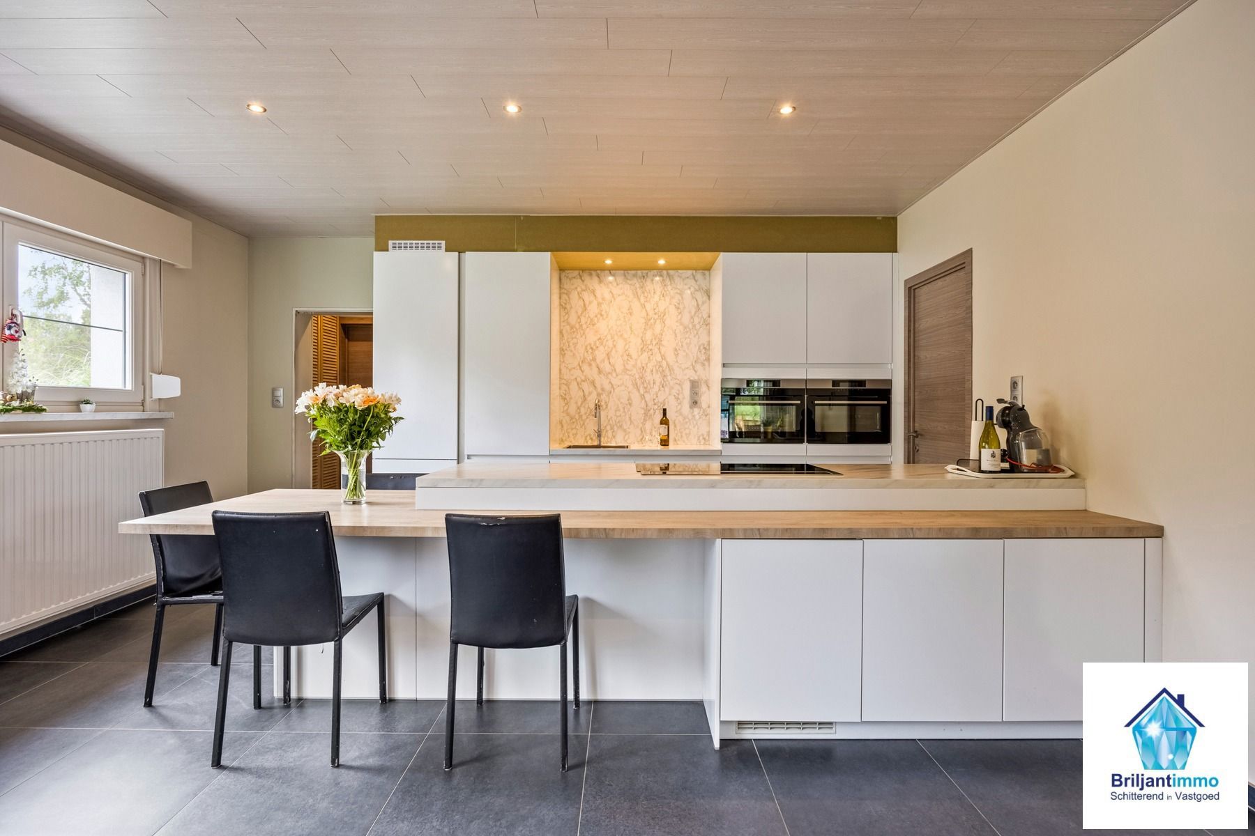 Helemaal vernieuwd én energiezuinig, met 5 slaapkamers!  foto 2