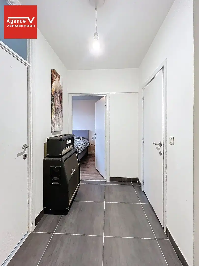 Ruim instapklaar 3 slkr appartement inclusief autostaanplaats in gebouw.  foto 16