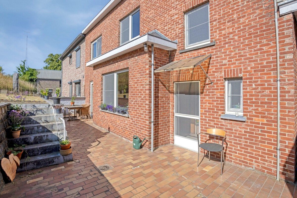 Charmante gezinswoning in het rustige Lauw foto 22