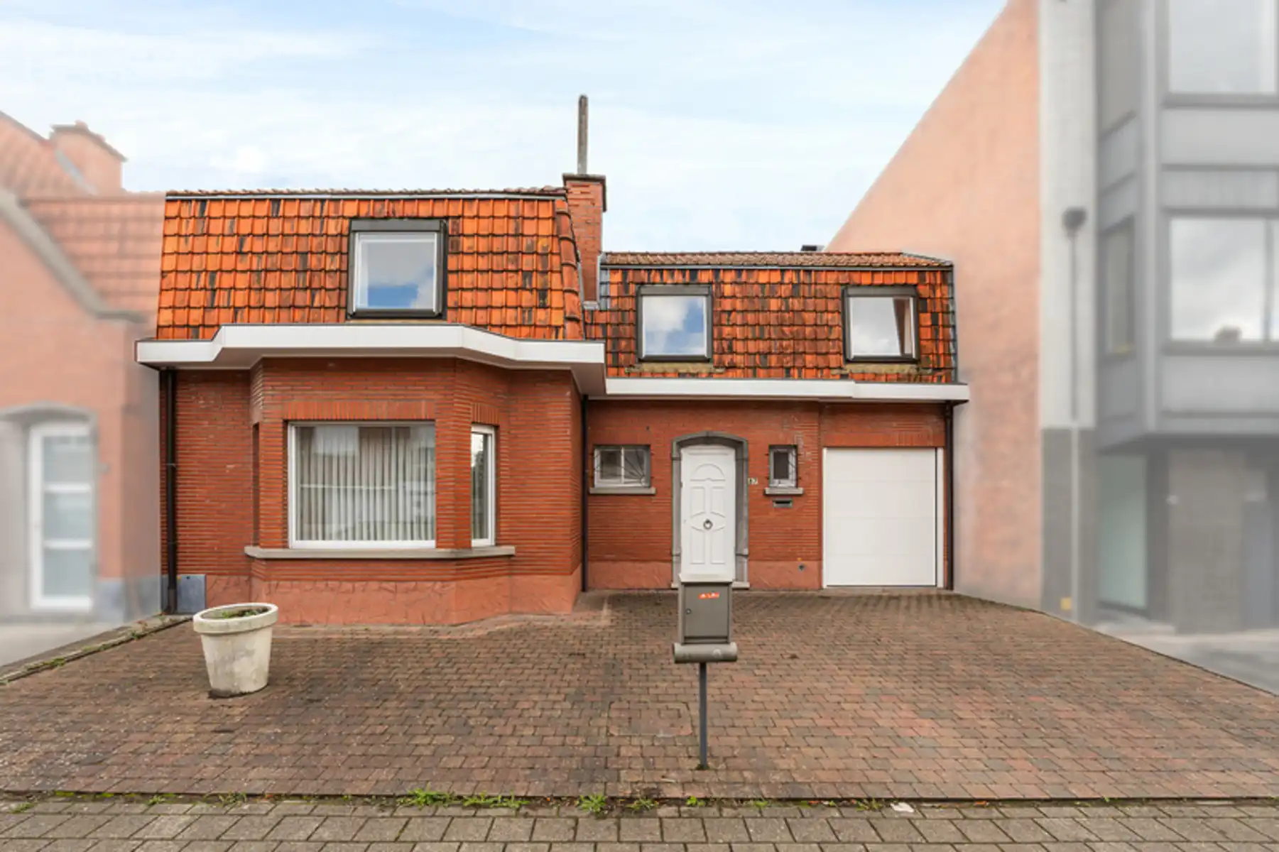 Gezinswoning met tuin op rustige ligging in Roeselare foto 20