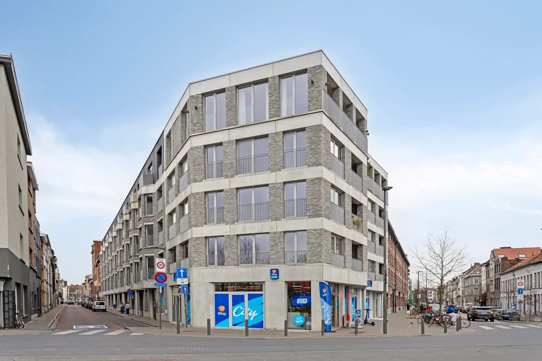 Ondergrondse autostaanplaats foto 4