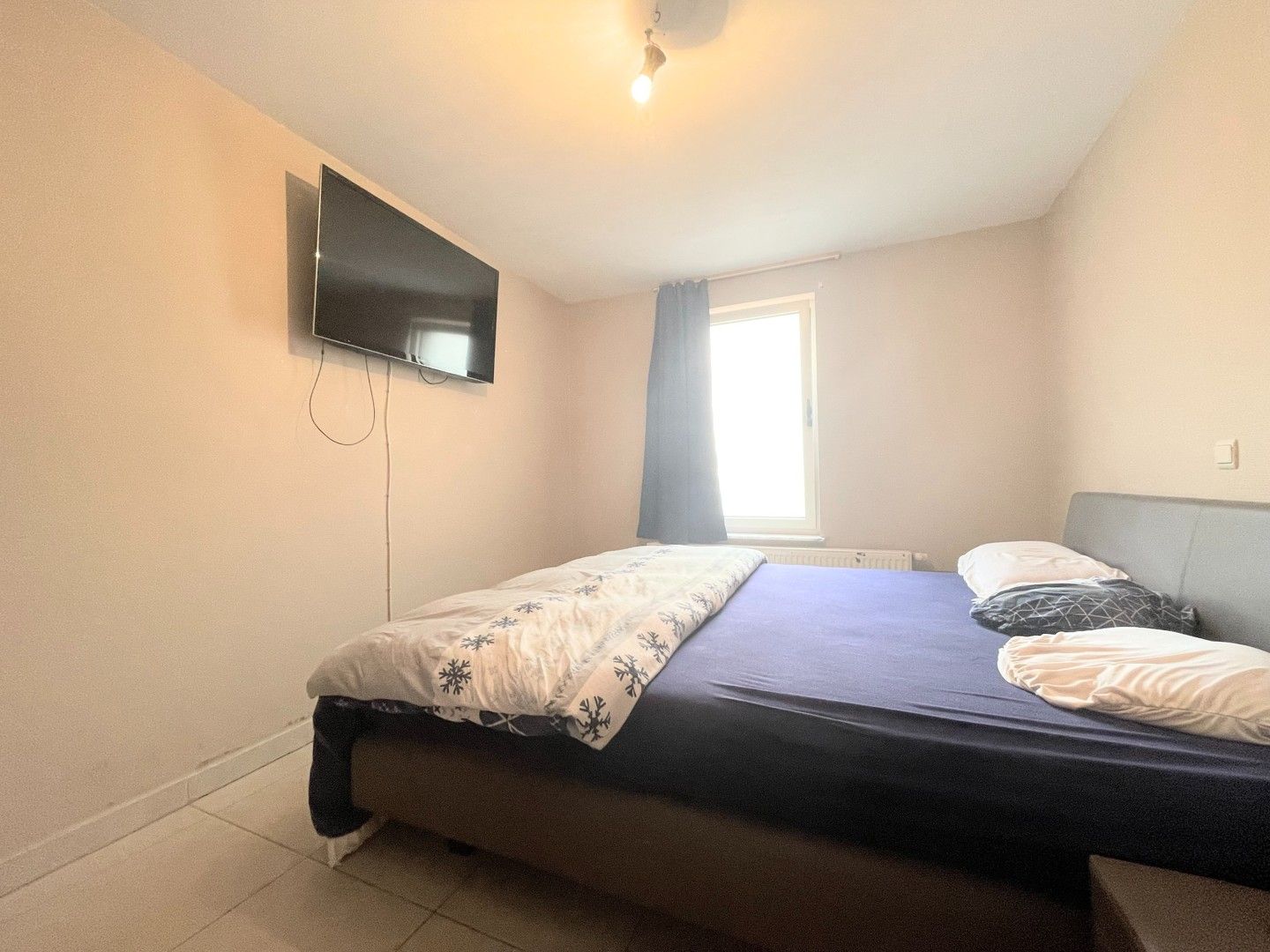 Ruim gelijkvloers appartement met 2 slaapkamers en garage te huur in centrum Zonnebeke foto 8