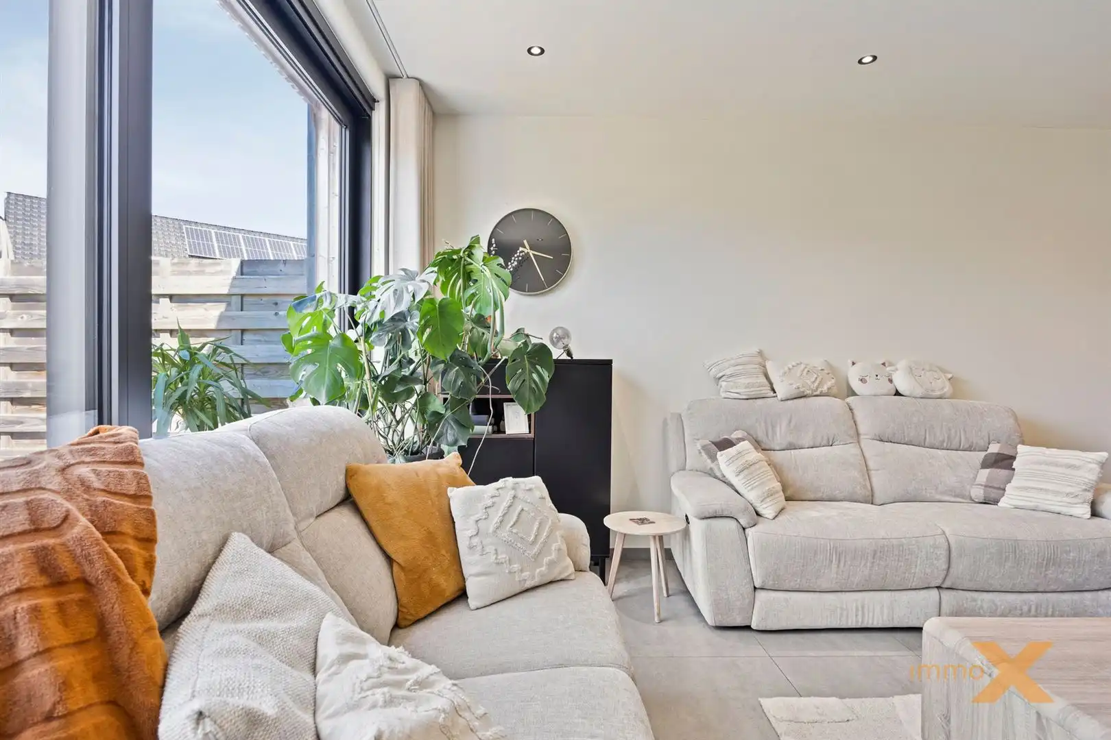 Charmante lichtrijke totaal gerenoveerde woning!! foto 11