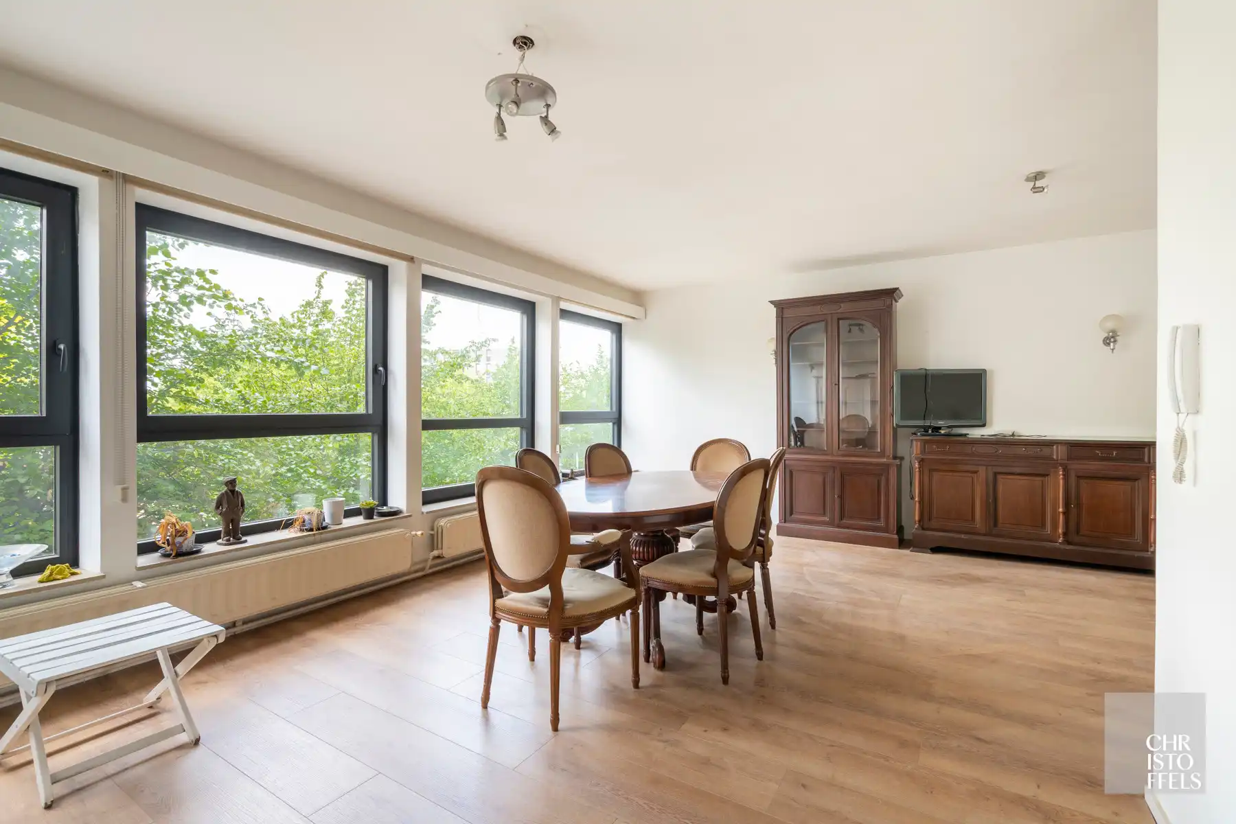 3-slaapkamerappartement (106m²) in hartje Lanaken! foto 4