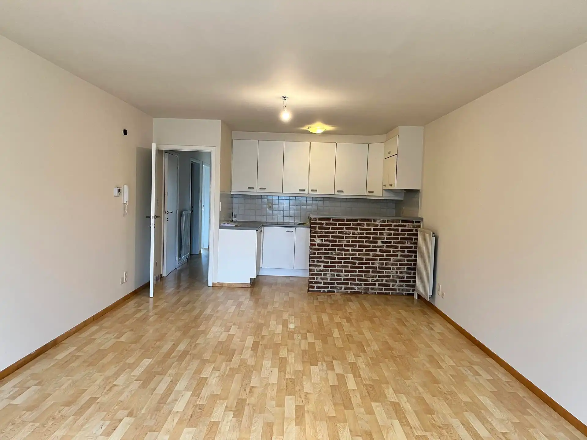 Gezellig 2 Slpk appartement met een ruim terras + garagebox foto 6