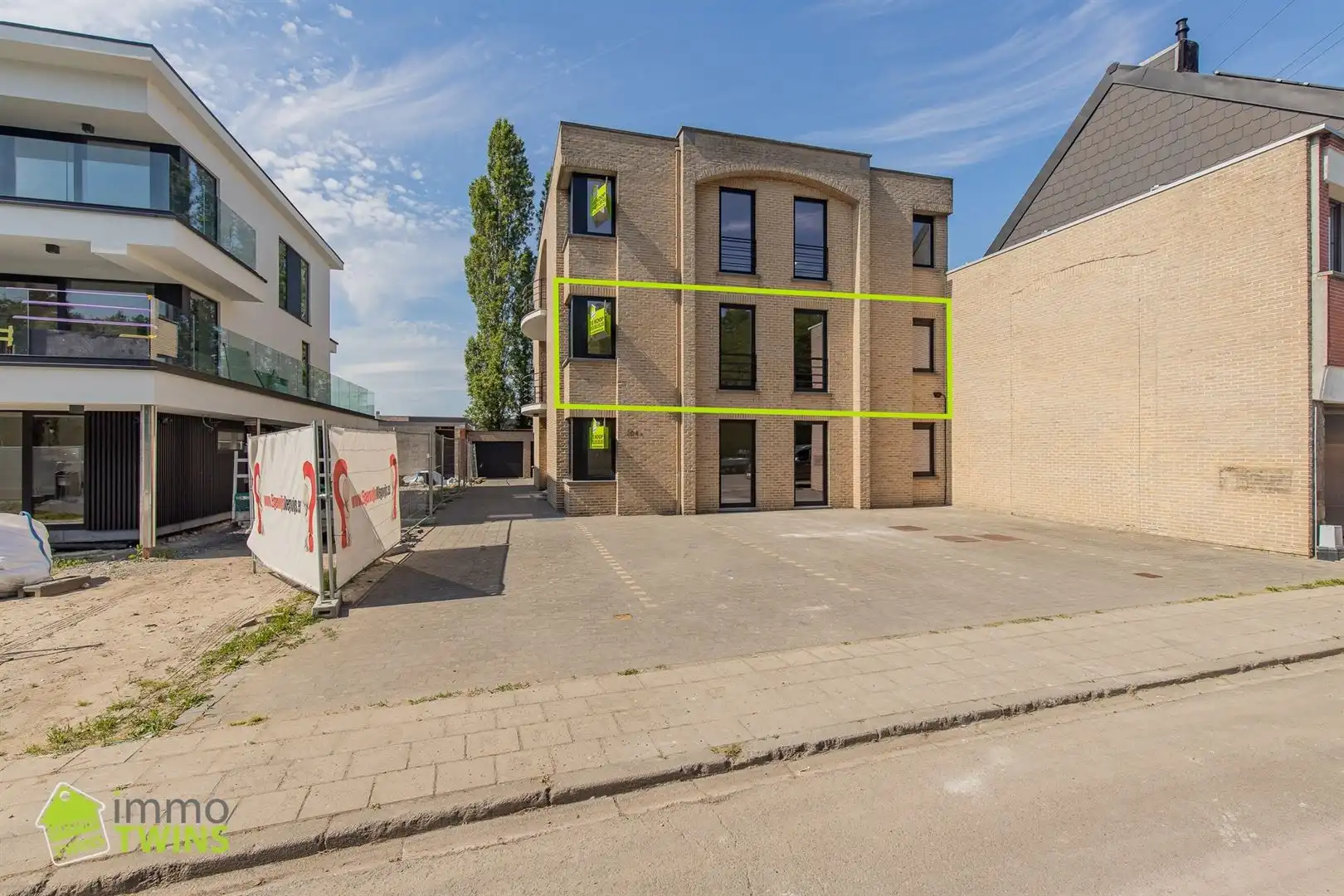 Ruim totaal gerenoveerd appartement van 119 m² met terras, staanplaats en garage te Appels bij Dendermonde foto 16