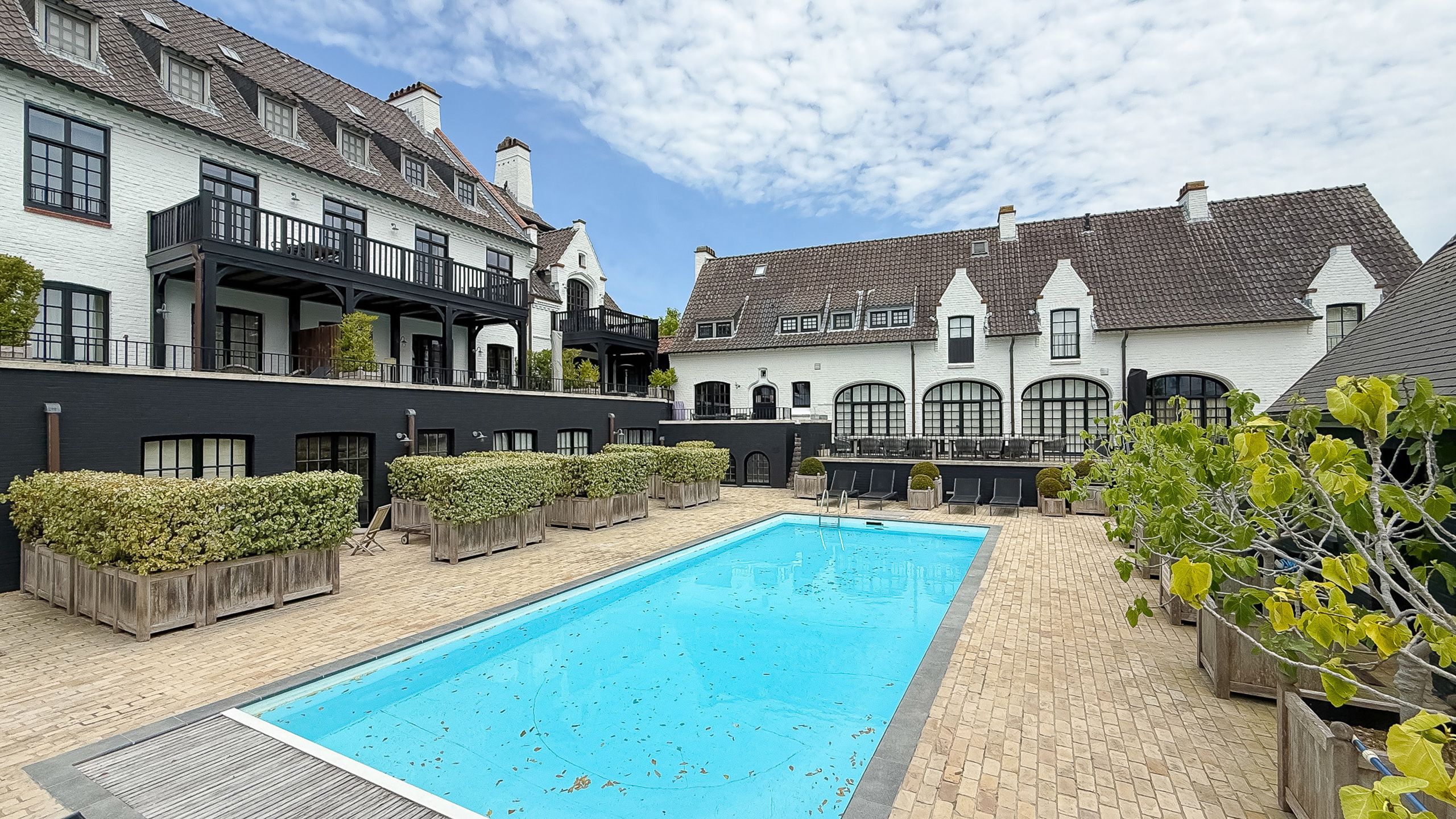 Exclusieve WONING in het kasteel "Witte Duivenhof"... foto 25