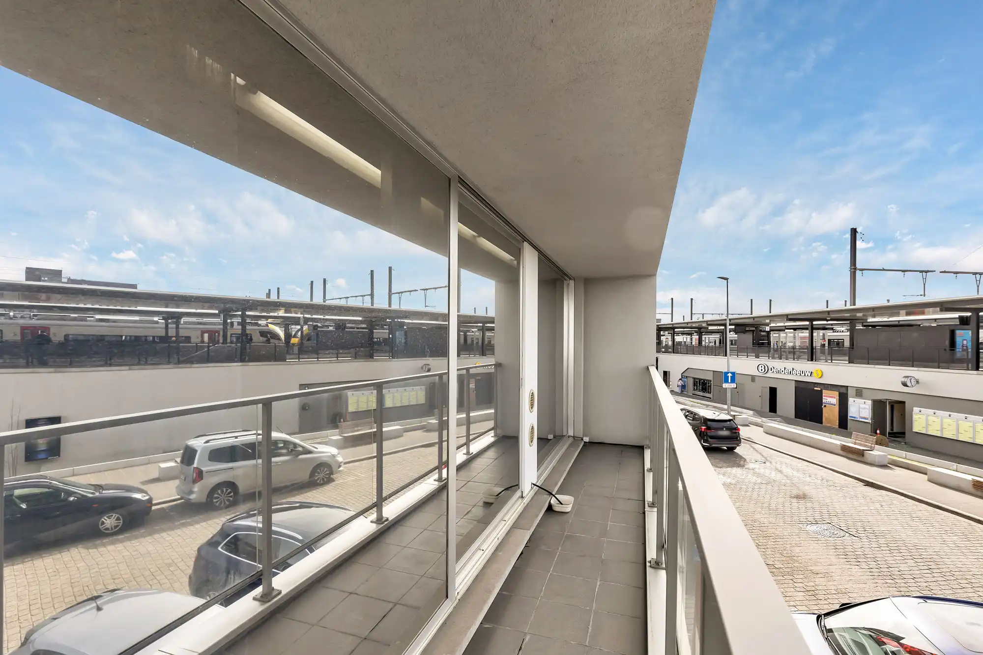 Ruim appartement aan het treinstation te Denderleeuw foto 10