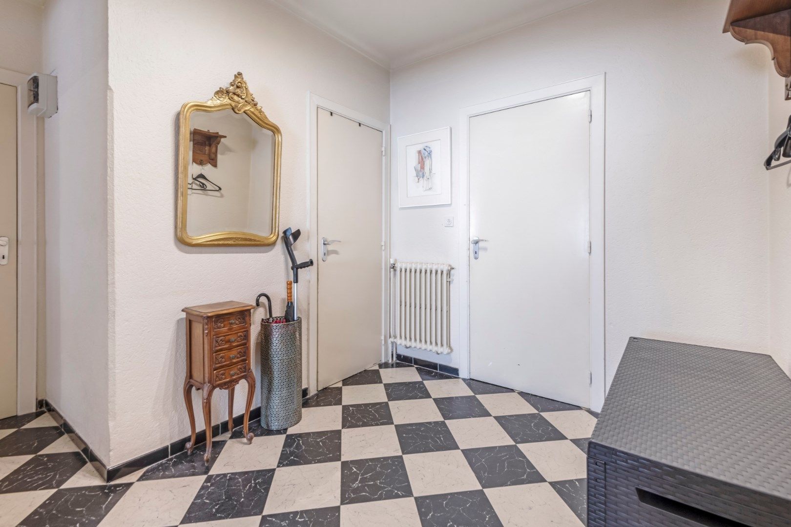 Ruim gelijkvloersappartement met 7,5m gevelbreedte en met binnenkoer 50m² gelegen vlakbij de Dumortierlaan foto 7
