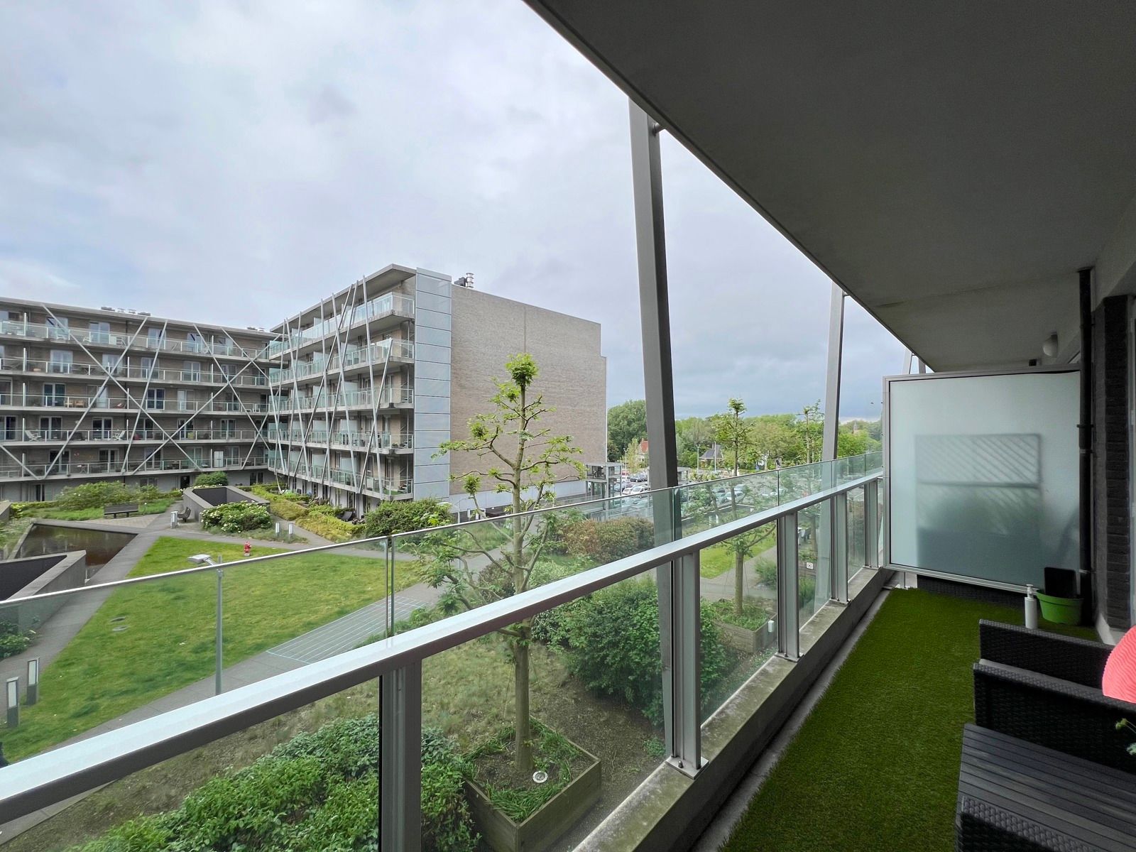 Centraal gelegen appartement met 2 slaapkamers en terras foto 19