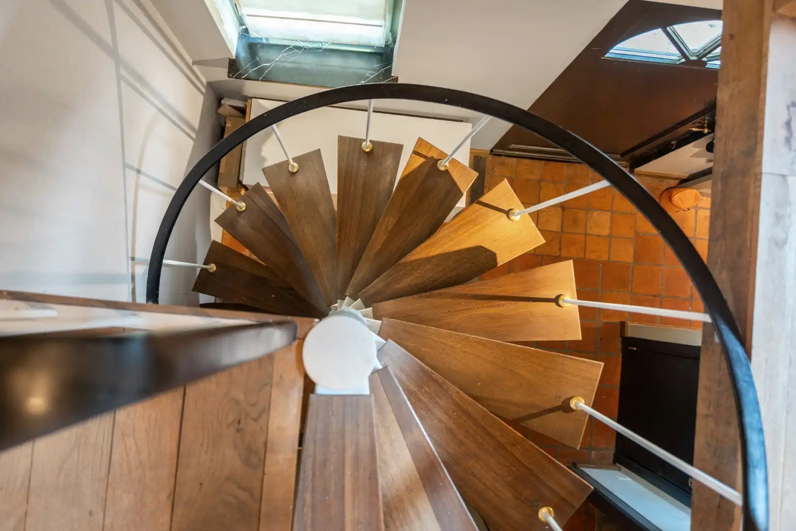 Handelspand met karakter aan het kanaal foto 11