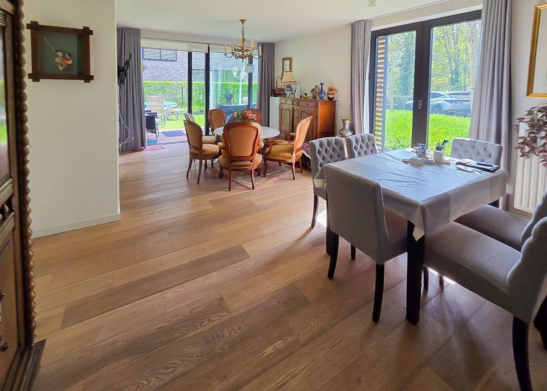 service flat met 1 slaapkamer en tuin + mogelijkheid tot parkeerplaats foto 2