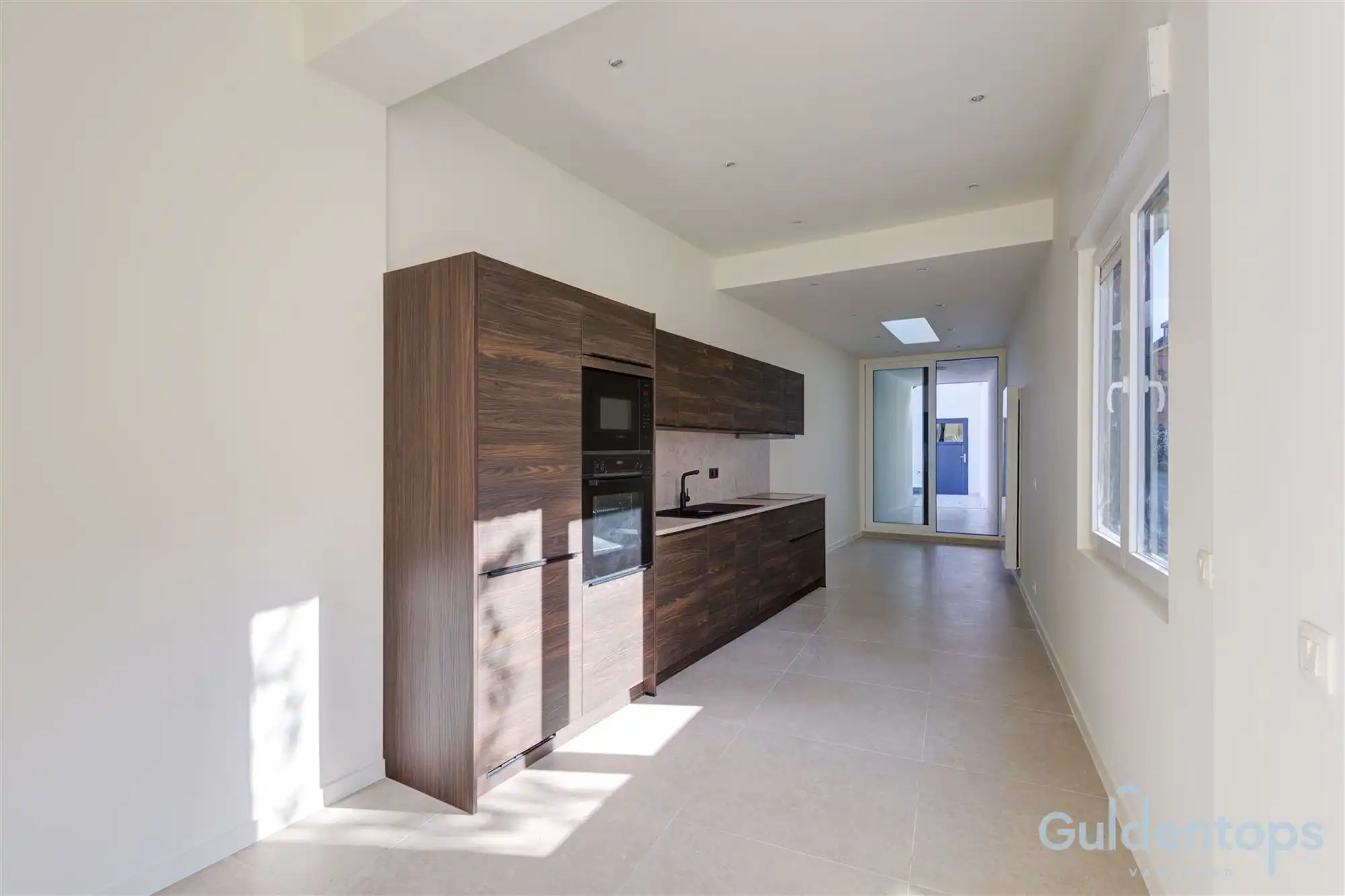 Instapklare vernieuwde woning  foto 14