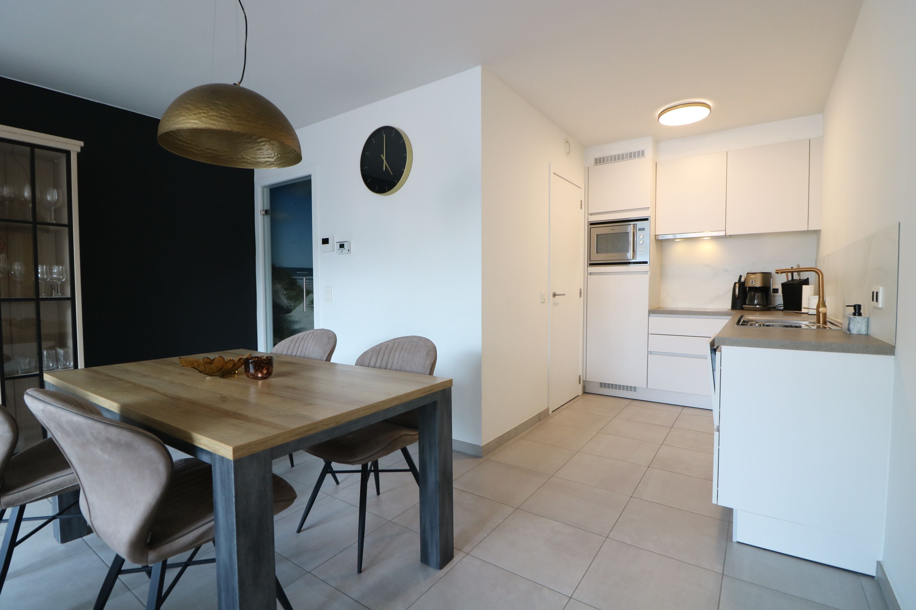 Recent duplexappartement met één slaapkamer foto 2