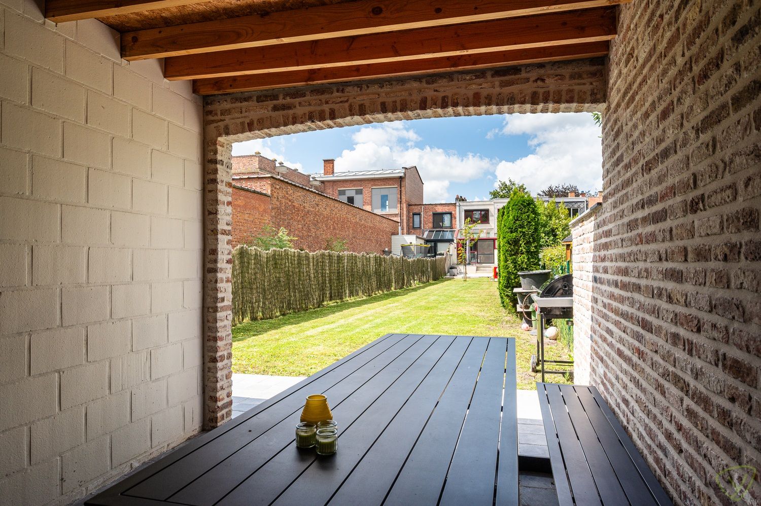 Instapklare woning met tuin en vlakbij het centrum van Eeklo foto 22