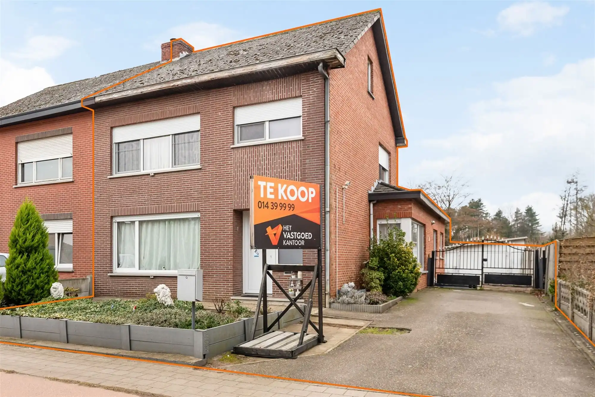 GERENOVEERDE INSTAPKLARE WONING OP 851M² TE BALEN foto 2