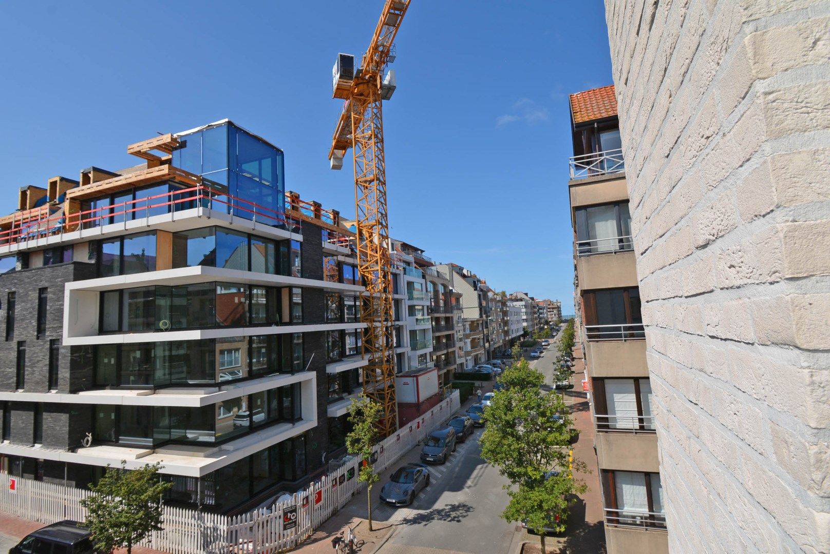 Prachtig gerenoveerd hoekappartement op een centrale ligging  foto 8