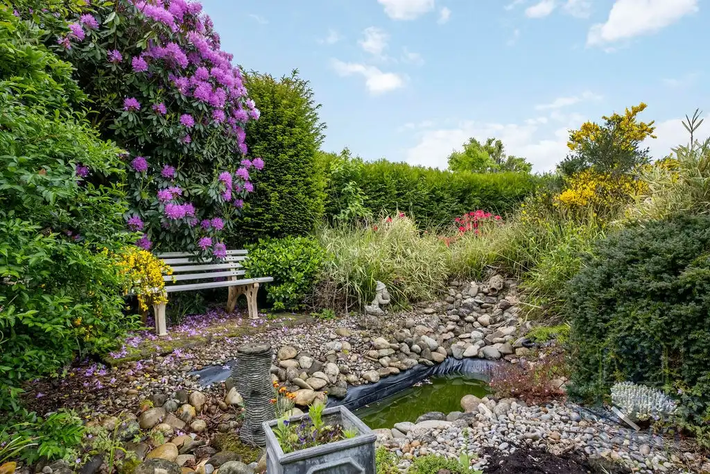 Charmante alleenstaande woning met prachtige tuin op rustige ligging te Ingelmunster foto 9