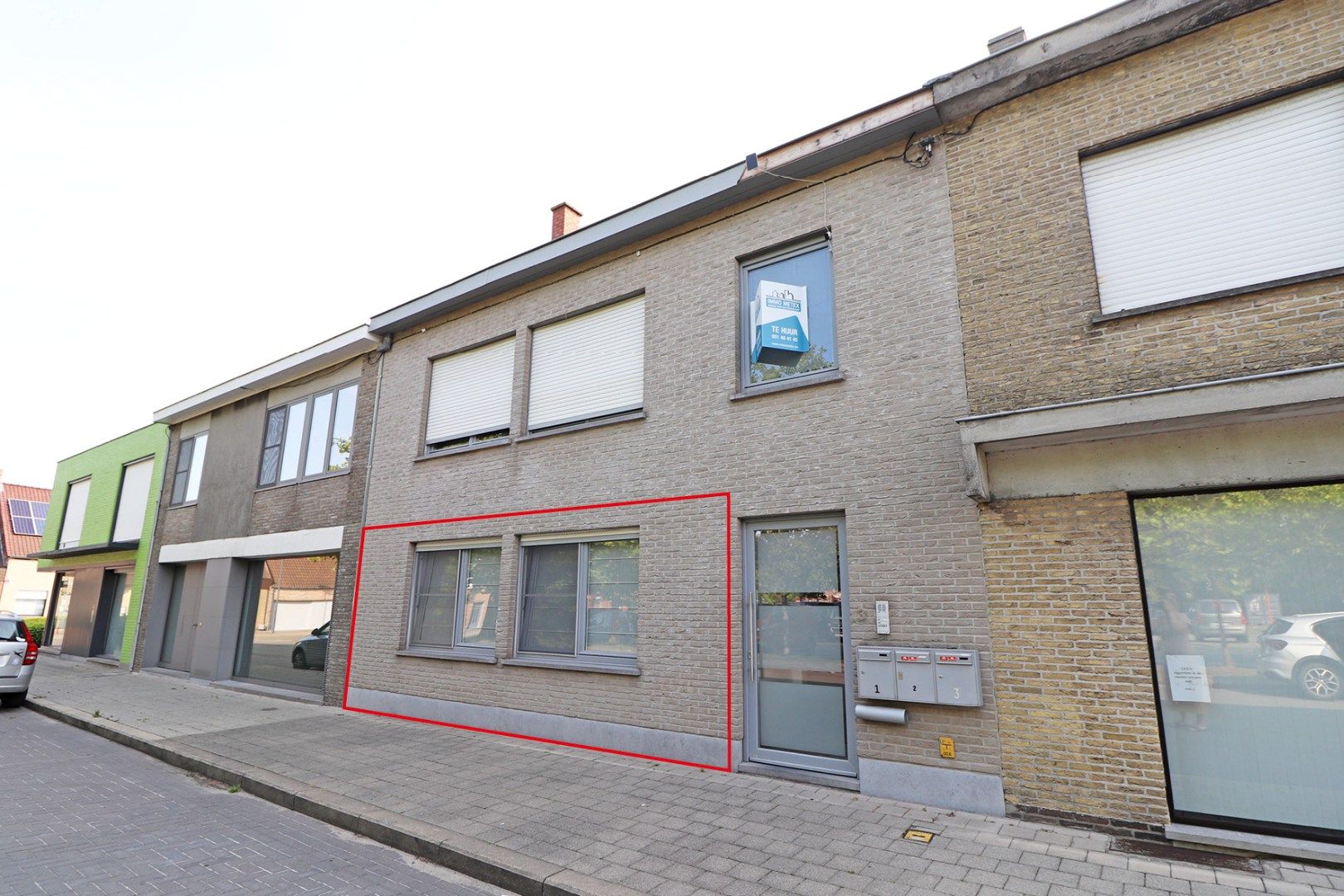Verzorgd appartement in hartje Beveren foto {{pictureIndex}}