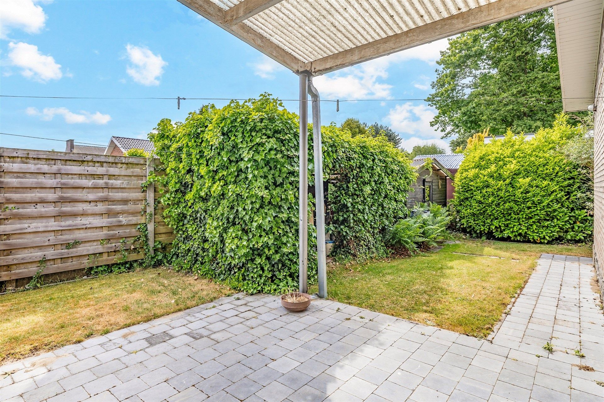 Te renoveren bungalow met 3slks op topligging foto 22