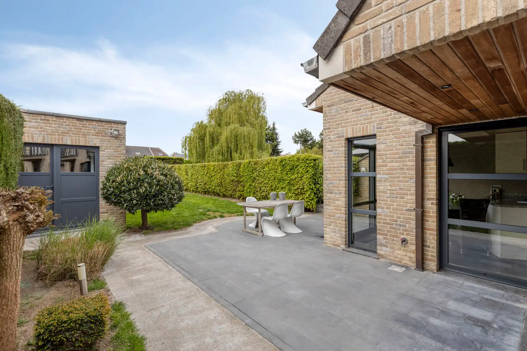 HOB met 3 slaapkamers, tuin en garage! foto 22