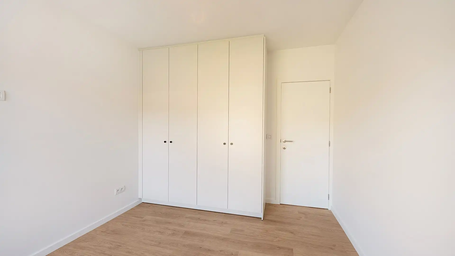 Compleet gerenoveerd appartement in een mooie residentie te Heist-aan-Zee foto 16