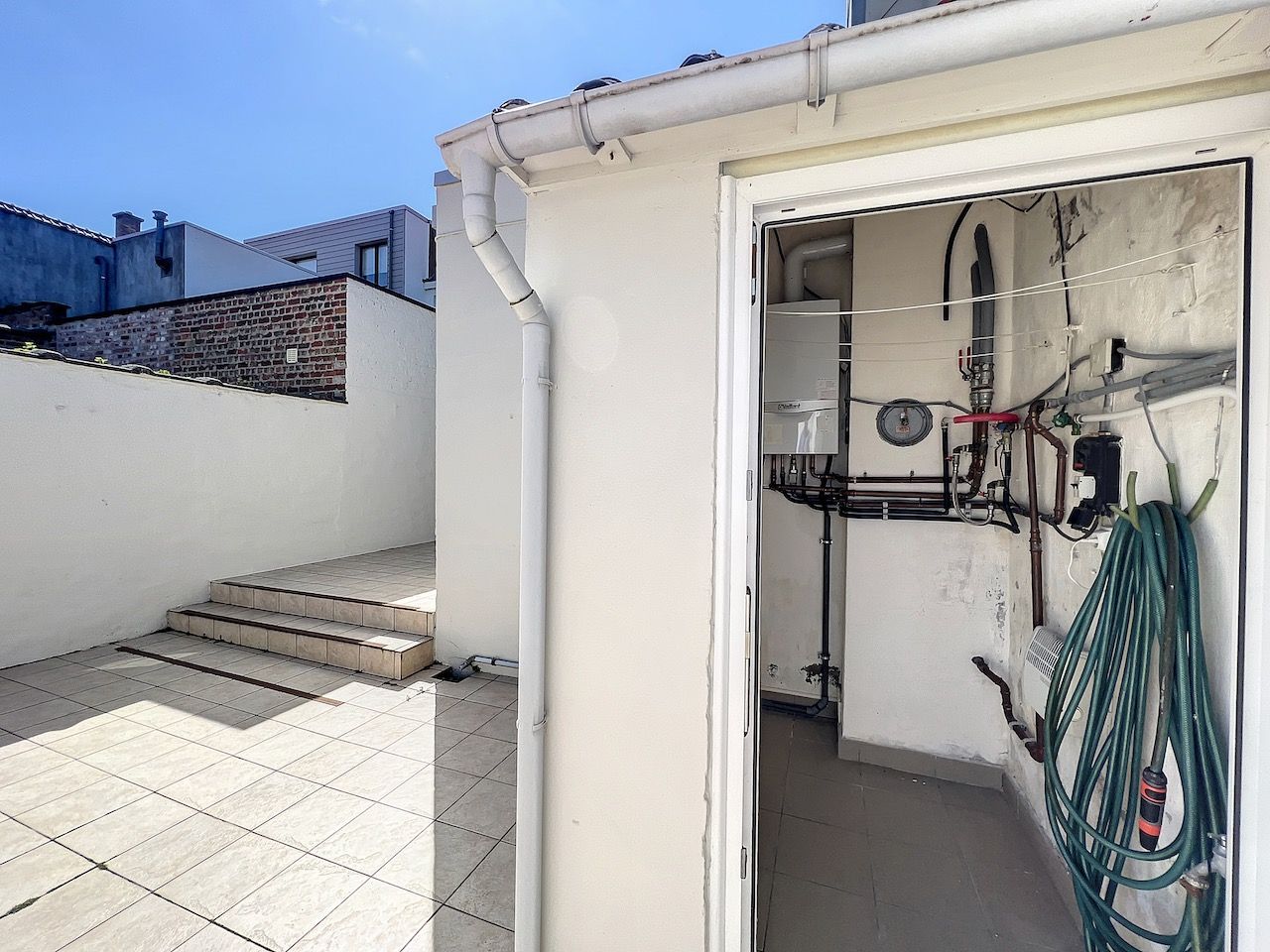 Mooie brede woning gelegen in de Bondgenotenlaan te Heist. foto 14