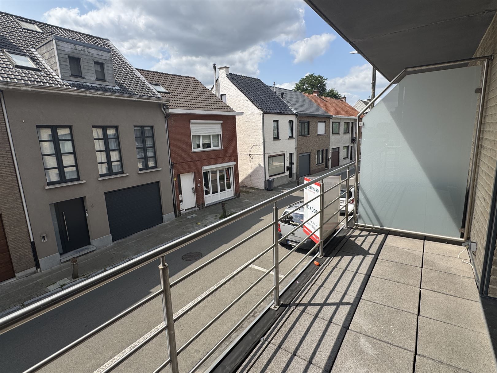 Modern instapklaar 2 slaapkamer appartement foto 8