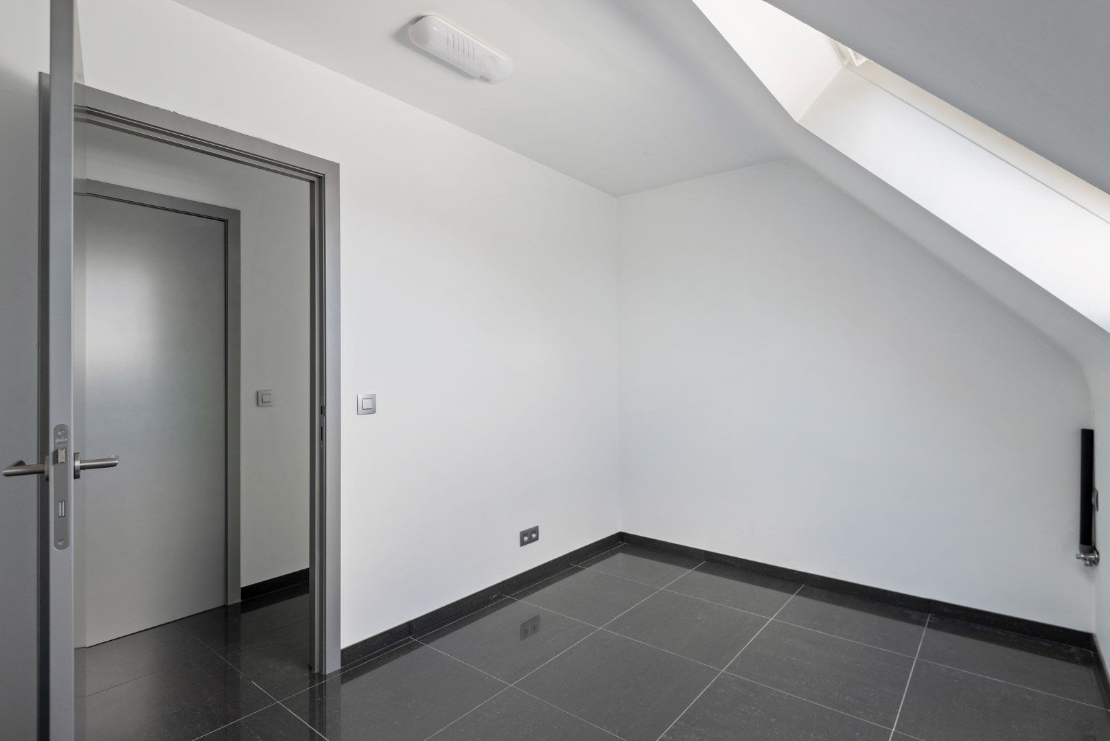 Zeldzaam! Landgoed 4035m² met quasi energie neutrale villa (322m²) te Opwijk foto 22