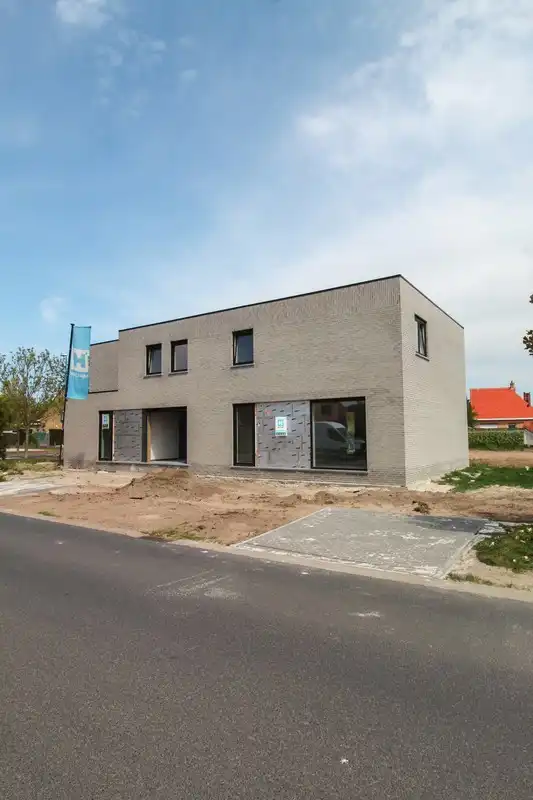 HECTAAR BOUWT 2 HALFOPEN NIEUWBOUWWONINGEN TE OOSTDUINKERKE foto 3