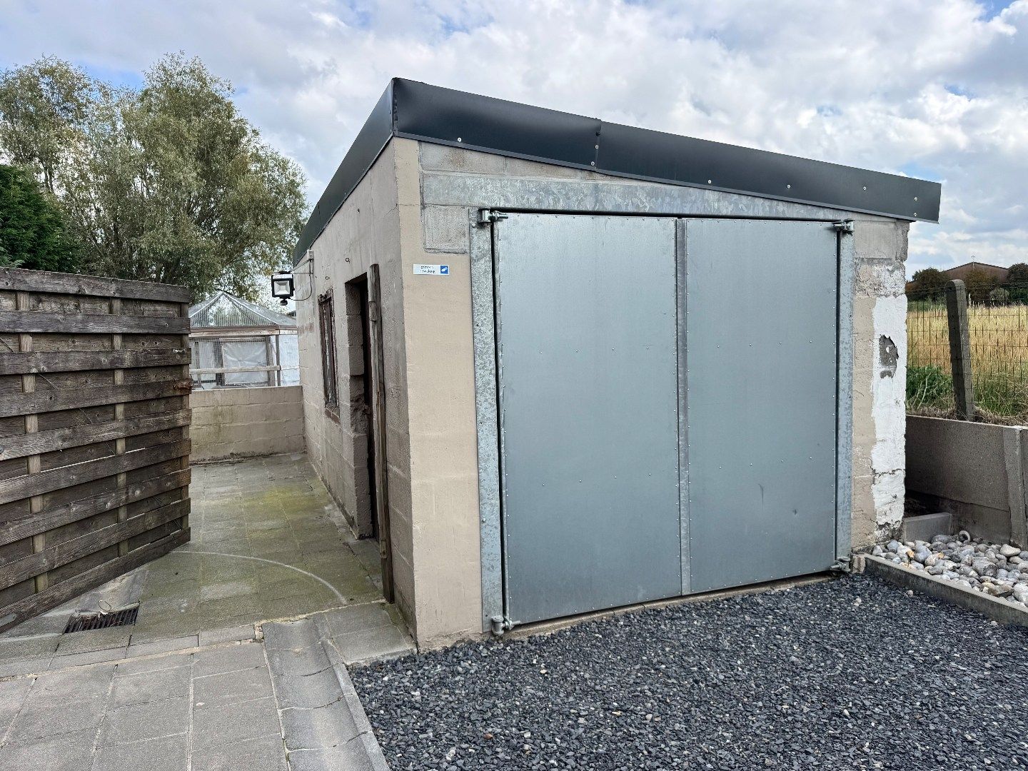 Alleenstaande woning met 2 slaapkamers  te Ichtegem  foto 13