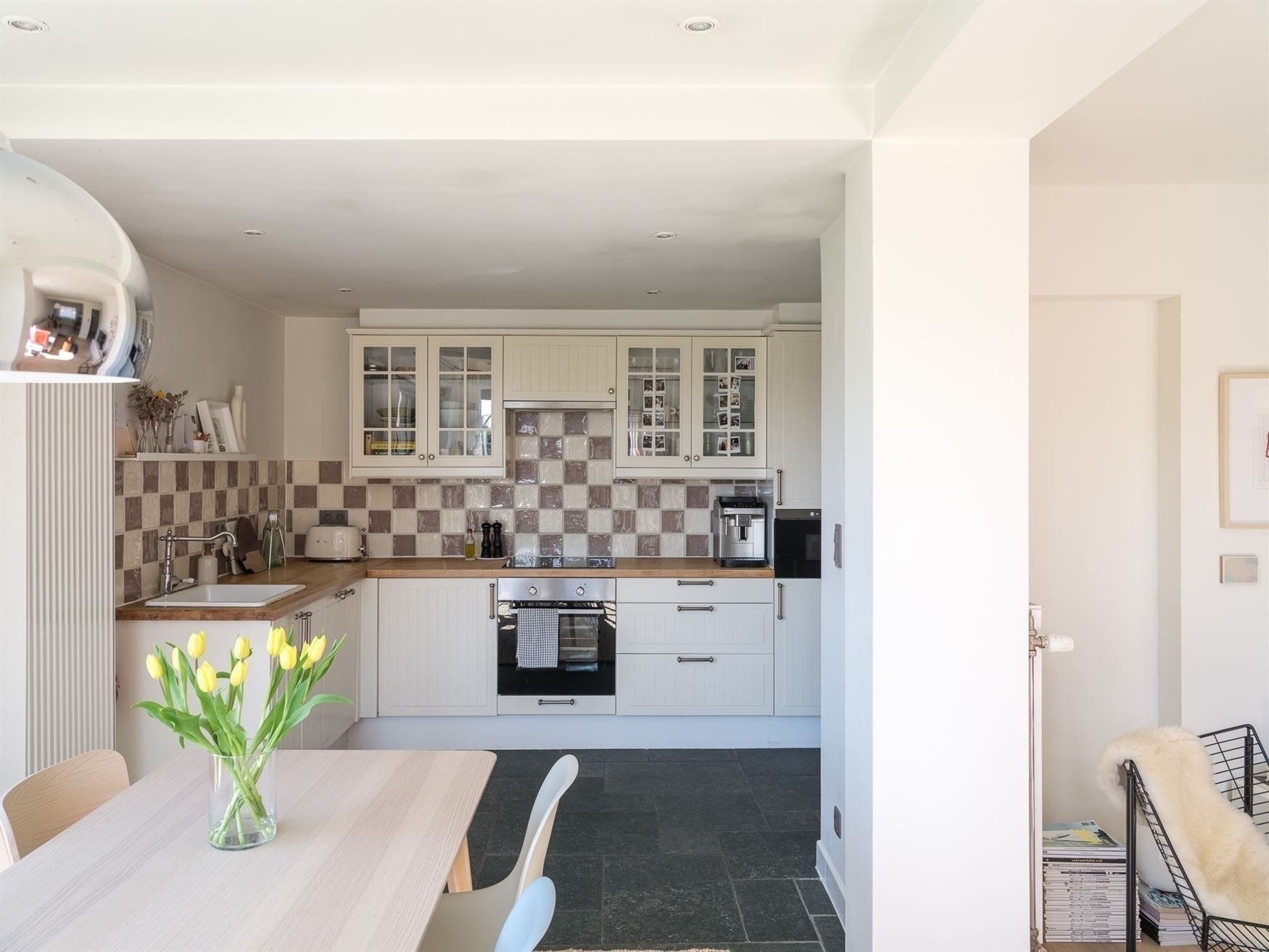 Instapklare woning met zonnige tuin foto 5