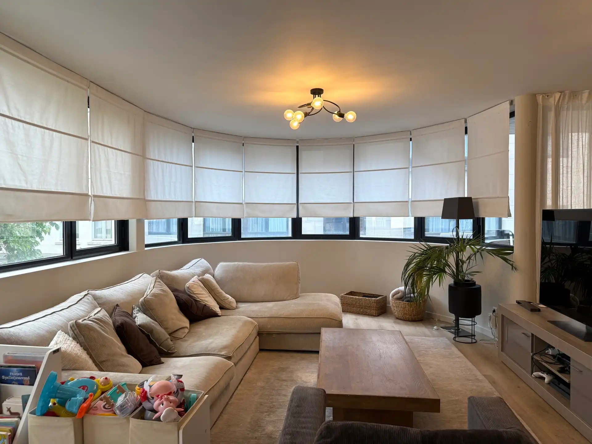Instapklaar 3-slaapkamerappartement van 113 m² met garagebox foto 3