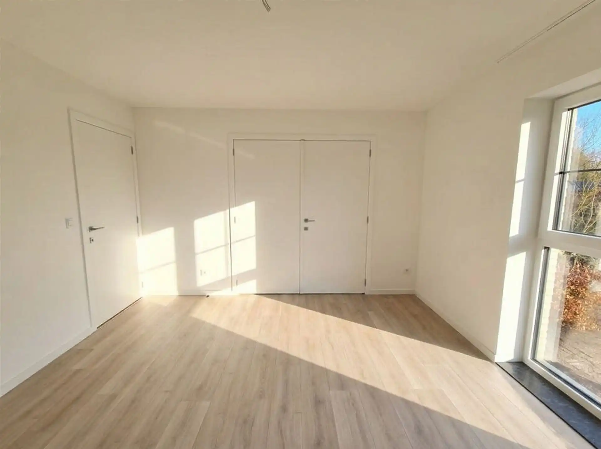 Vrijstaande gezinswoning met tuin in rustige omgeving. foto 14