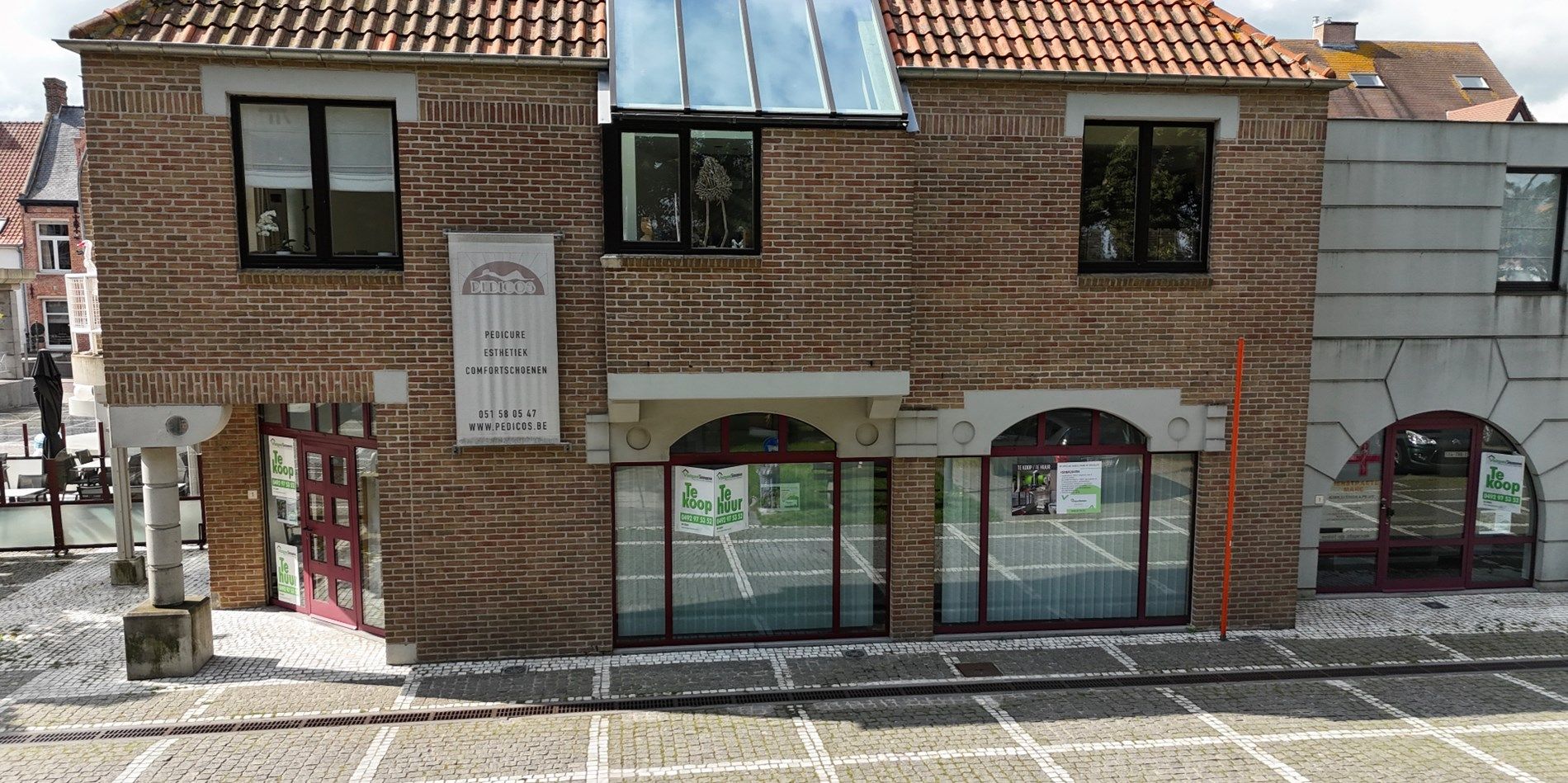 Instapklaar handelspand te koop op toplocatie te Koekelare foto 28