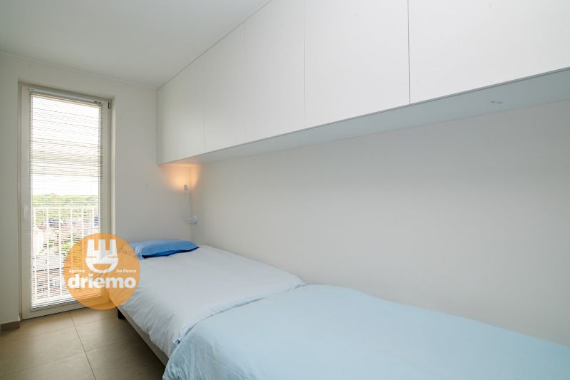 RECENTE DUPLEX PENTHOUSE MET 3/4 SLAAPKAMERS OP DE ZEEDIJK foto 16
