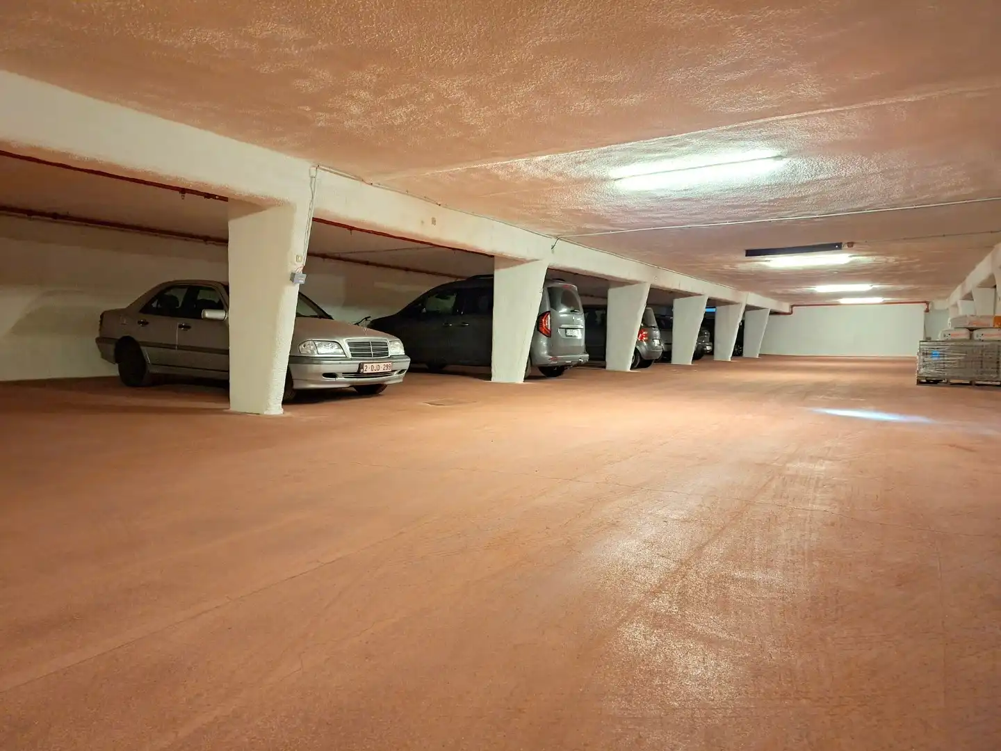 Ondergrondse autostaanplaats  foto 3