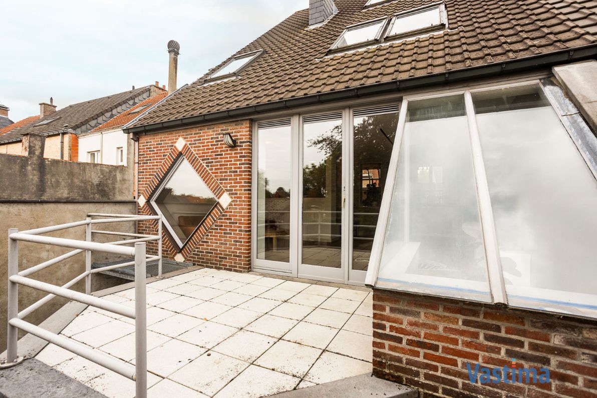 Instapklare architectenwoning met 4 slaapkamers, tuin en garage nabij centrum Erembodegem foto 29