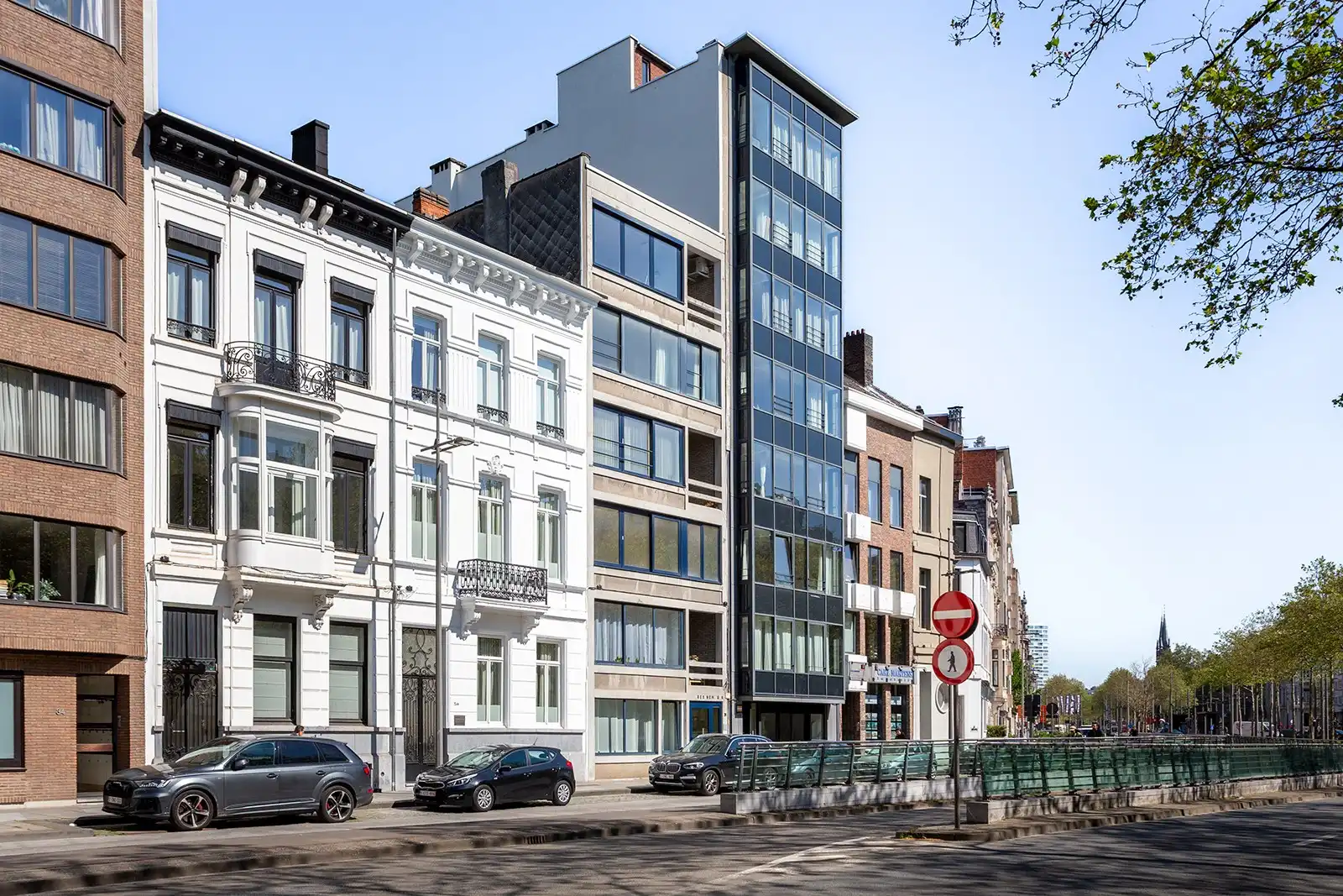 Gerenoveerde flat in hartje Antwerpen foto 19