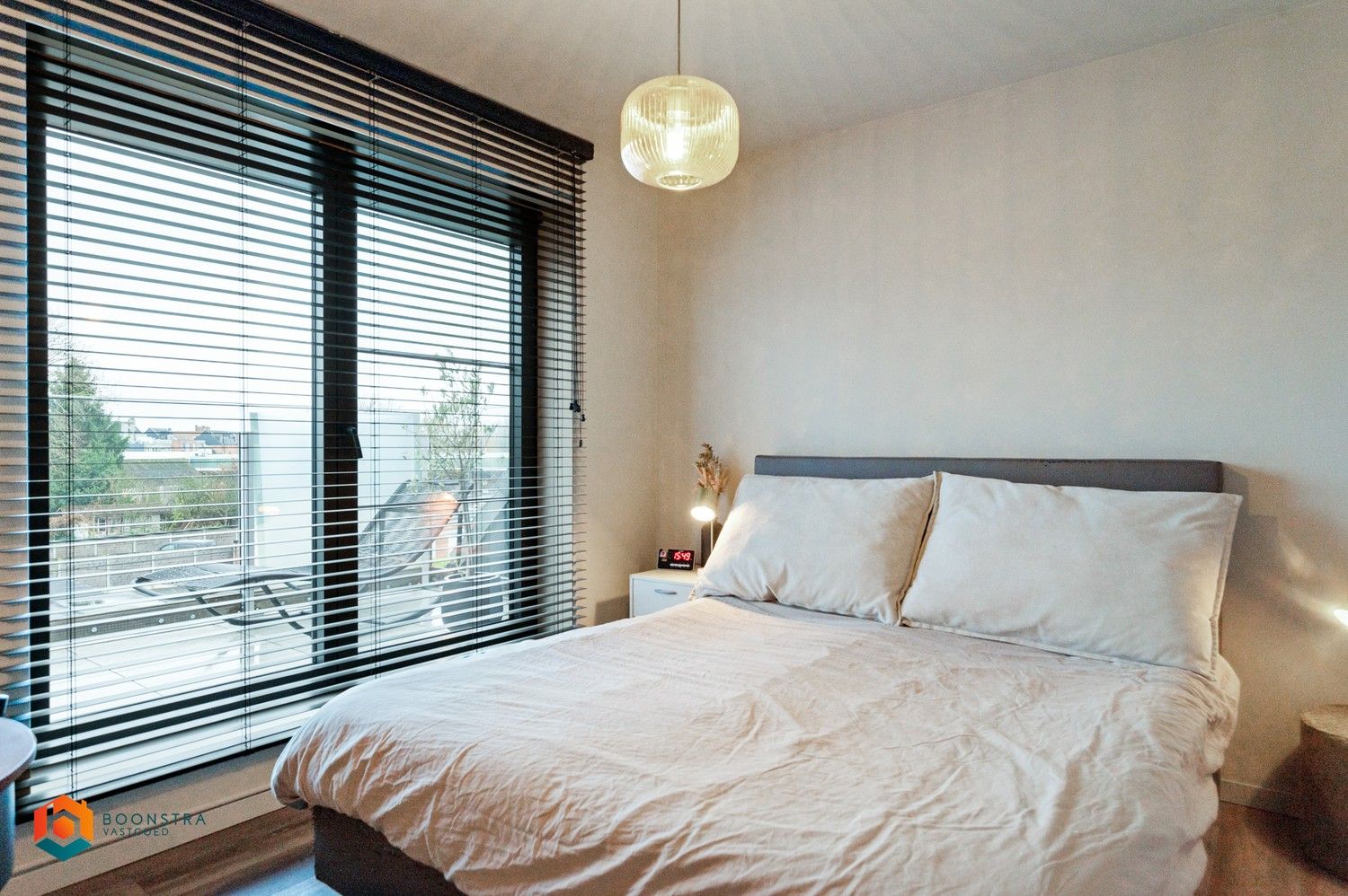 Energiezuinig appartement met 2 slpkrs, terras en autostaanplaats te Putte foto 7