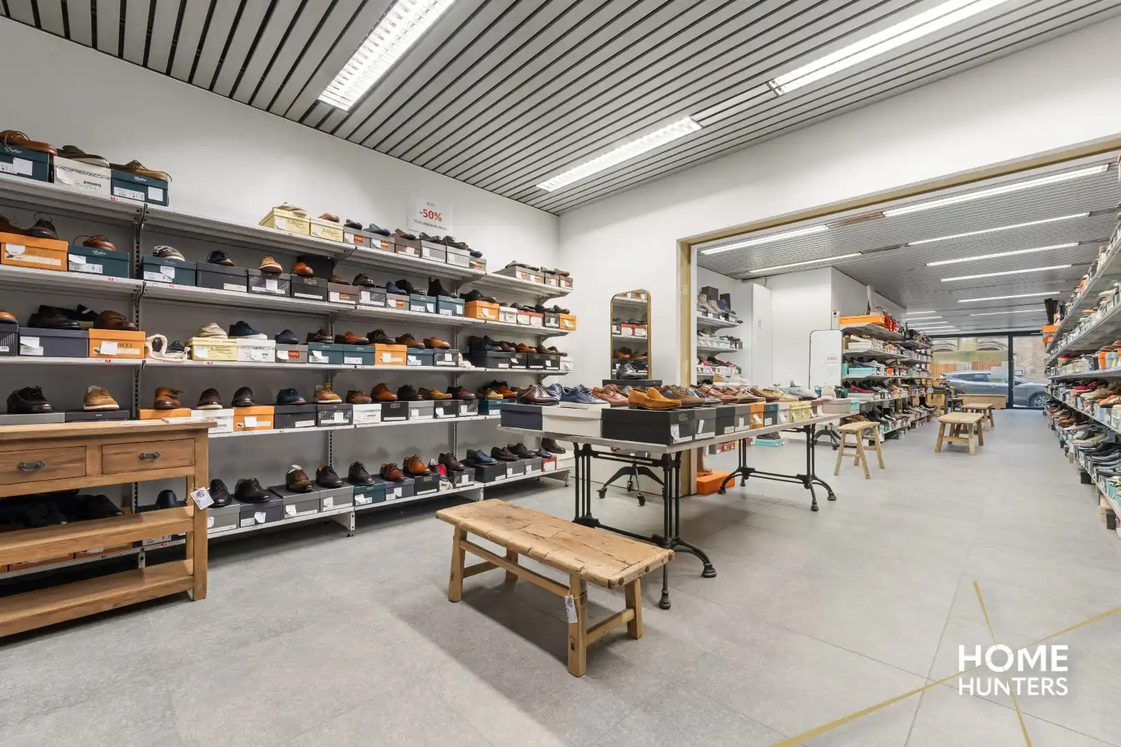 Ruime kantoorruimte 134 m² pal in het historische stadscentrum van Ieper foto 3