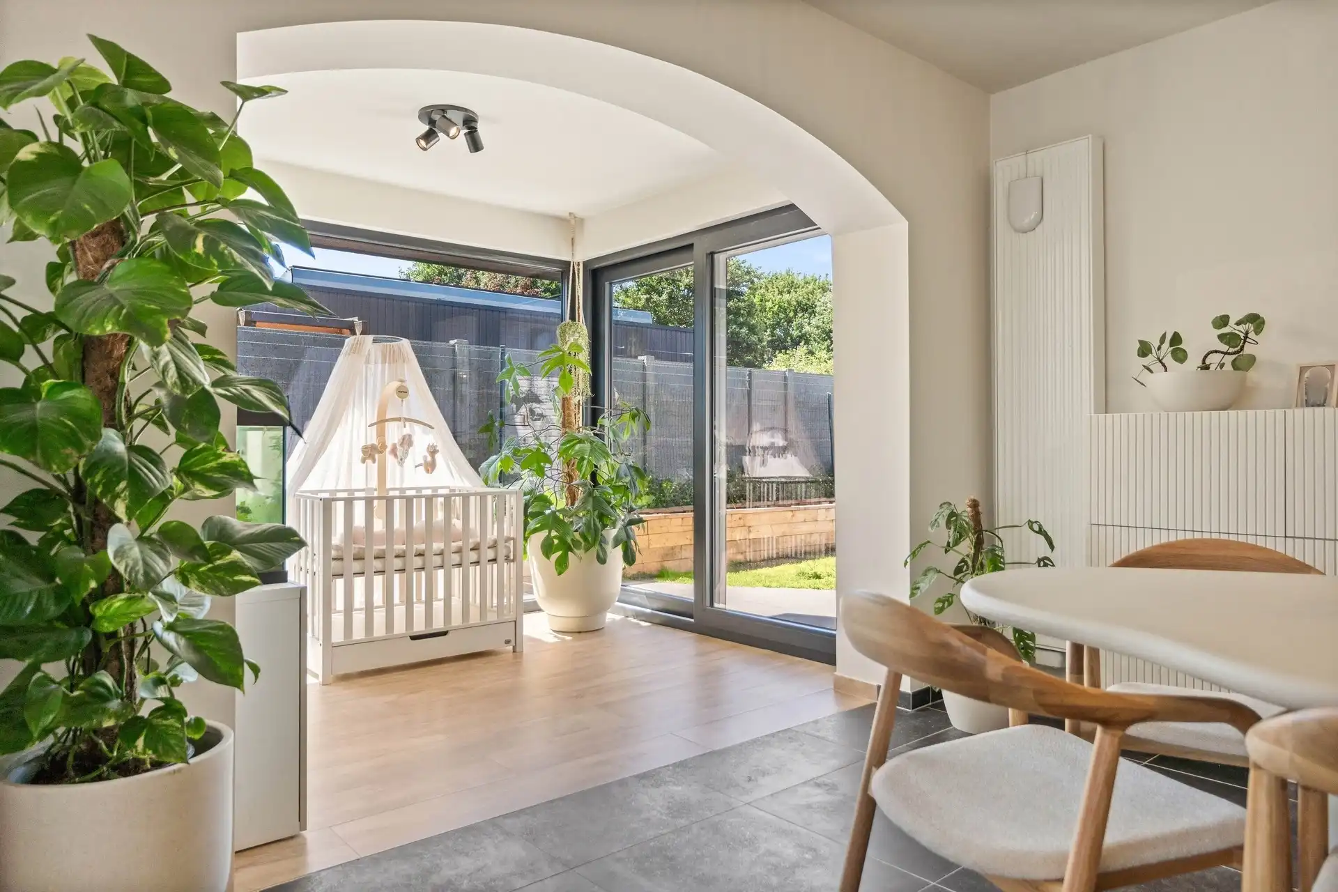 Prachtig vernieuwde, energiezuinige bungalow. foto 16